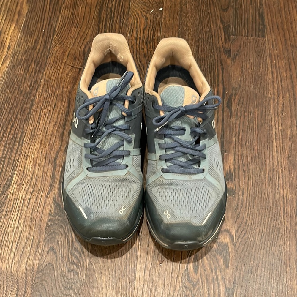 ON Cloudace Wmns 8.5